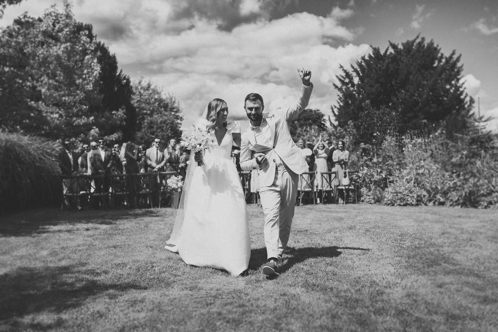 Littlefield Manor outdoor wedding ceremony